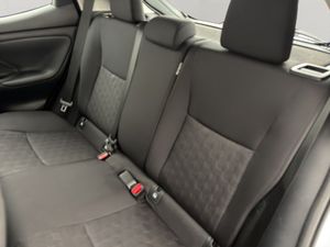 Toyota Yaris bild 24