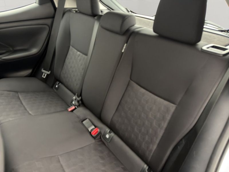 Toyota Yaris bild 24