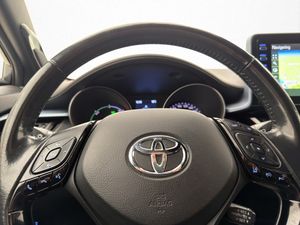 Toyota C-HR bild 16