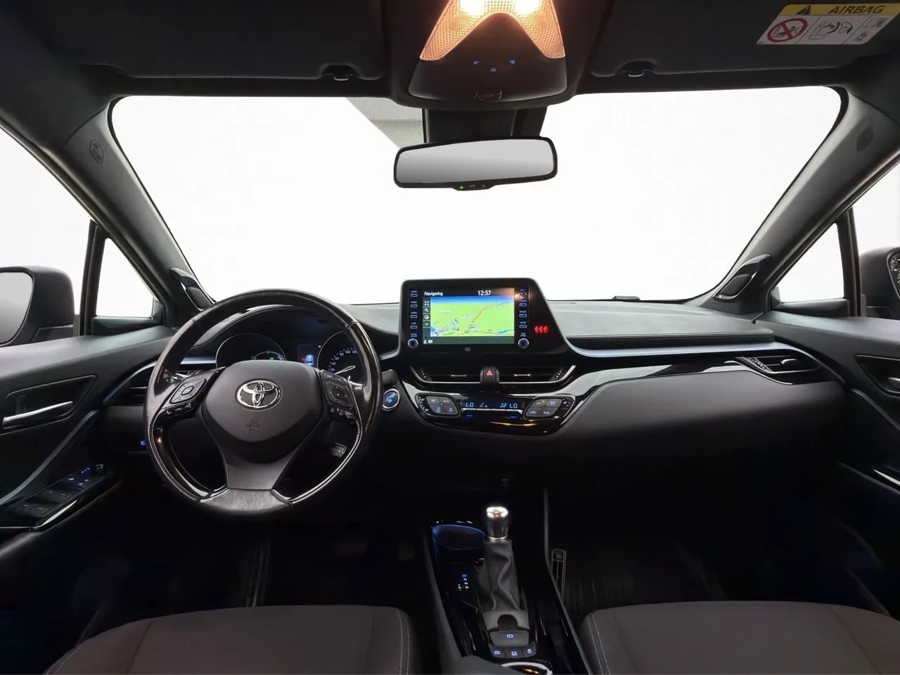 Vehicle image 12
