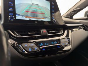 Toyota C-HR bild 24