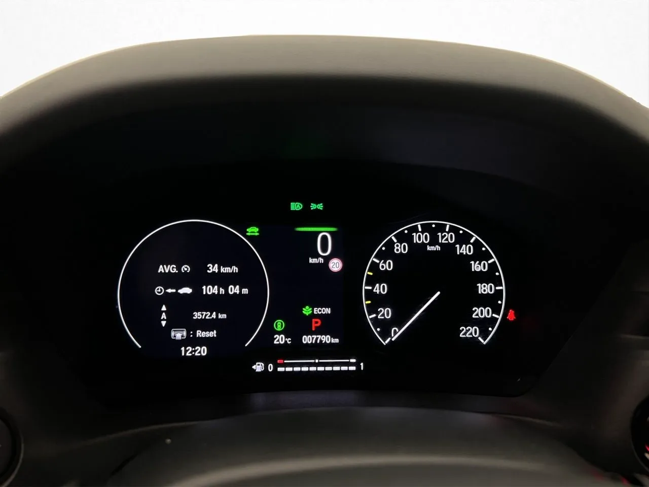 Vehicle image 15