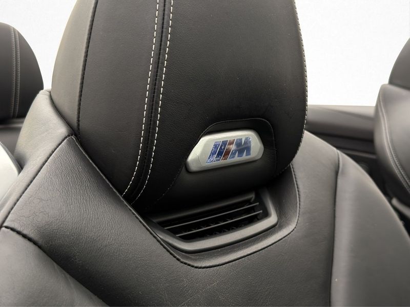 BMW M4 bild 13
