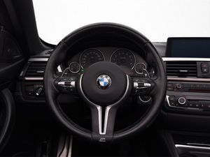 BMW M4 bild 17