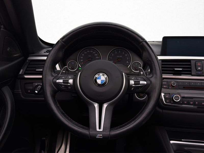 BMW M4 bild 17