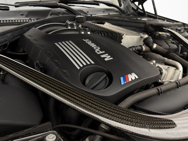 BMW M4 bild 38