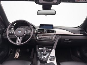 BMW M4 bild 15