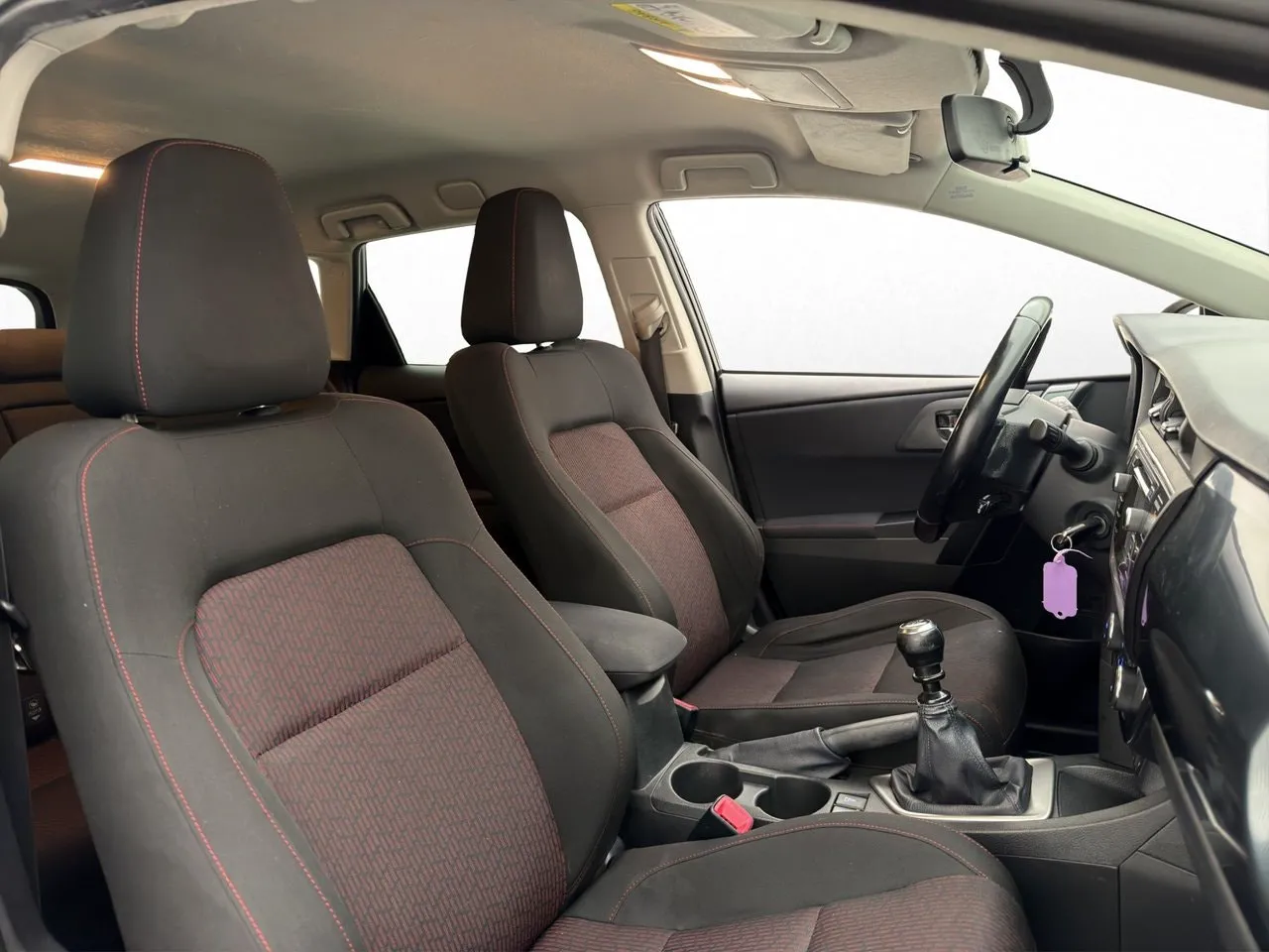 Vehicle image 20
