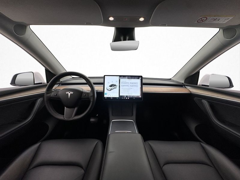 Tesla Model Y bild 11