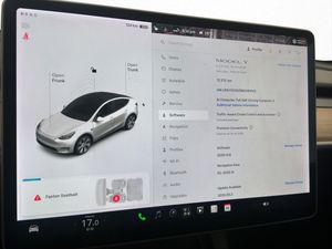 Tesla Model Y bild 17