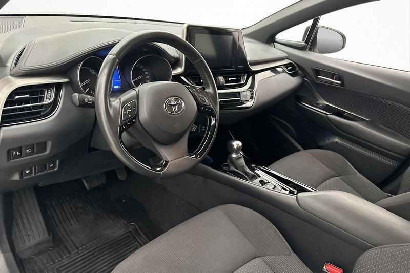 Toyota C-HR bild 8