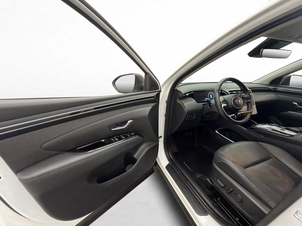 Vehicle image 22