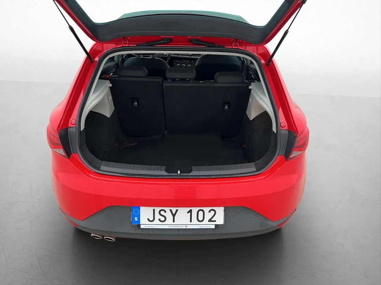 Vehicle image 23