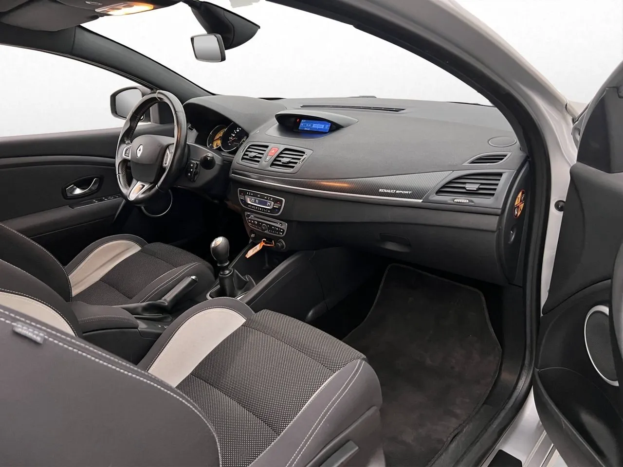 Vehicle image 20