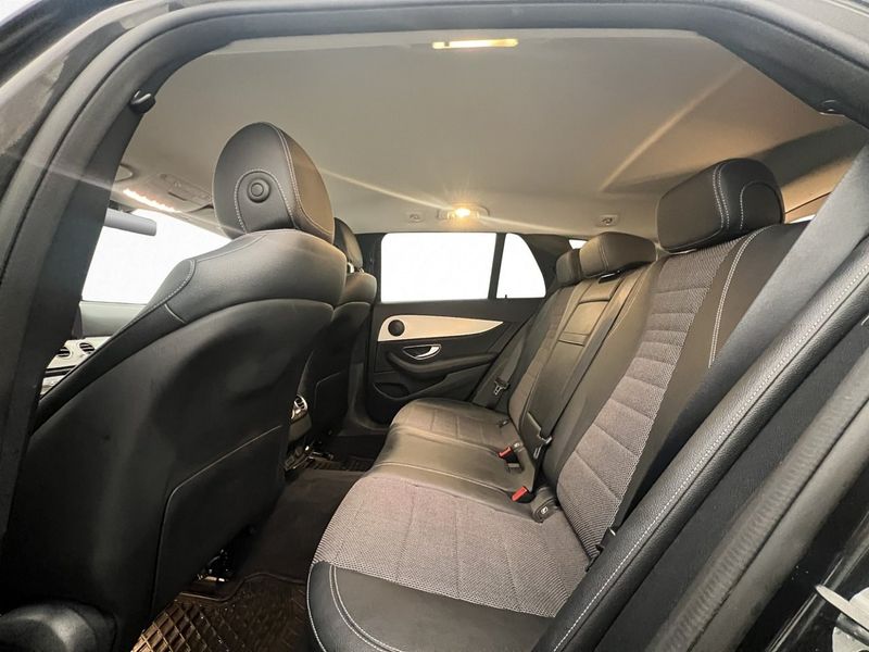 Mercedes E300 bild 32