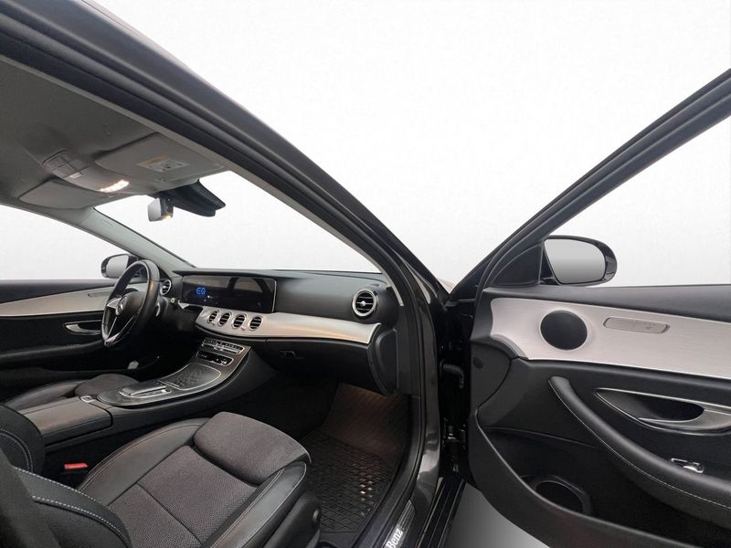 Mercedes E300 bild 31