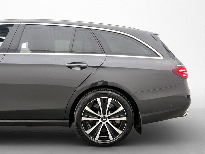 Mercedes E300 bild 37