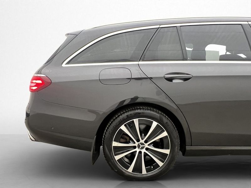 Mercedes E300 bild 38