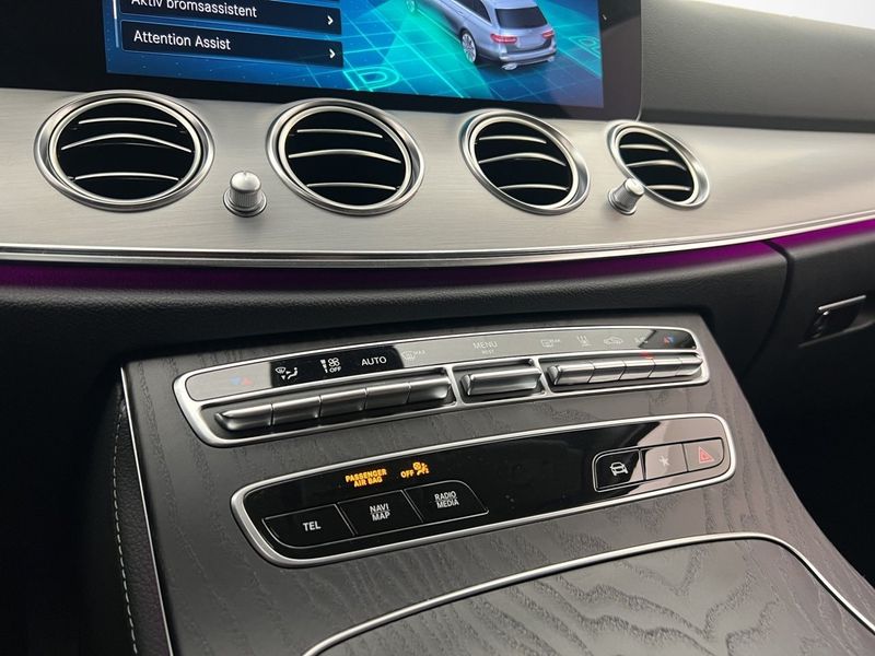 Mercedes E300 bild 28