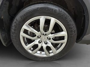 Lexus NX bild 32