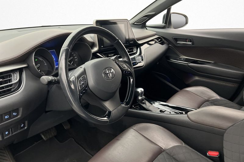 Toyota C-HR bild 8