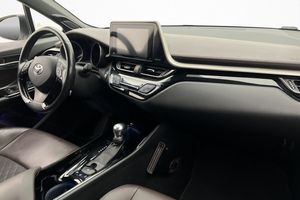 Toyota C-HR bild 23