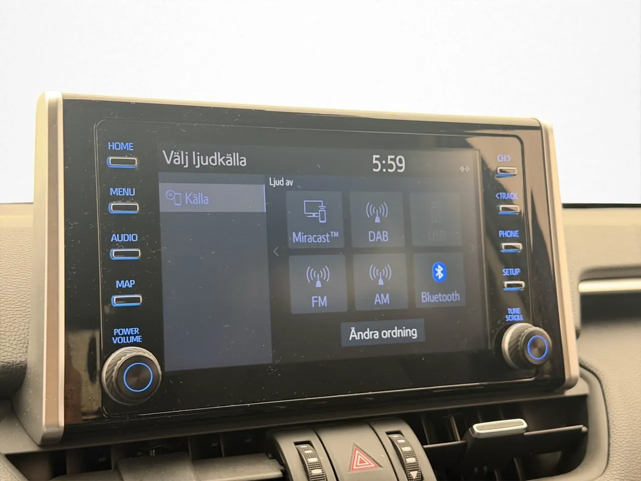 Vehicle image 22