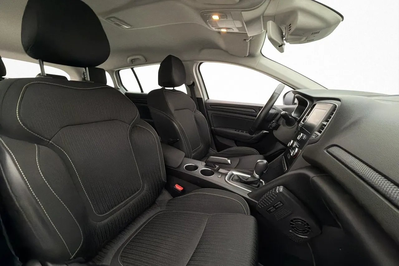 Vehicle image 20