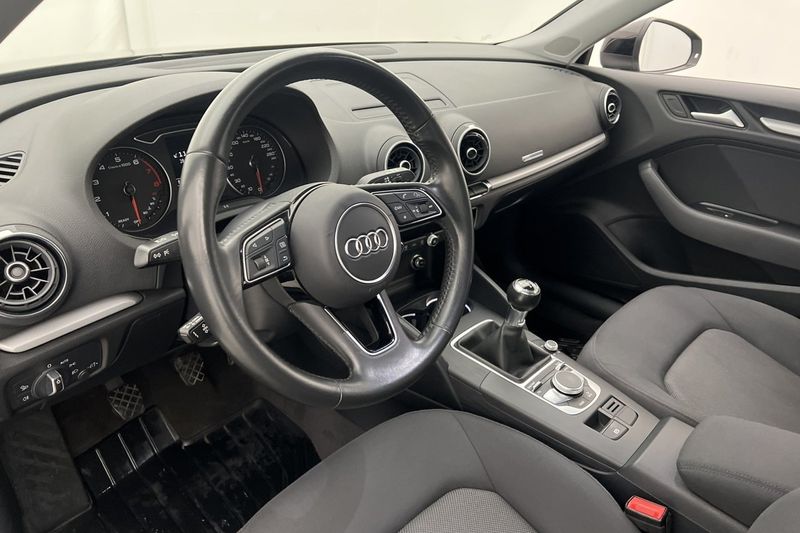 Audi A3 bild 8