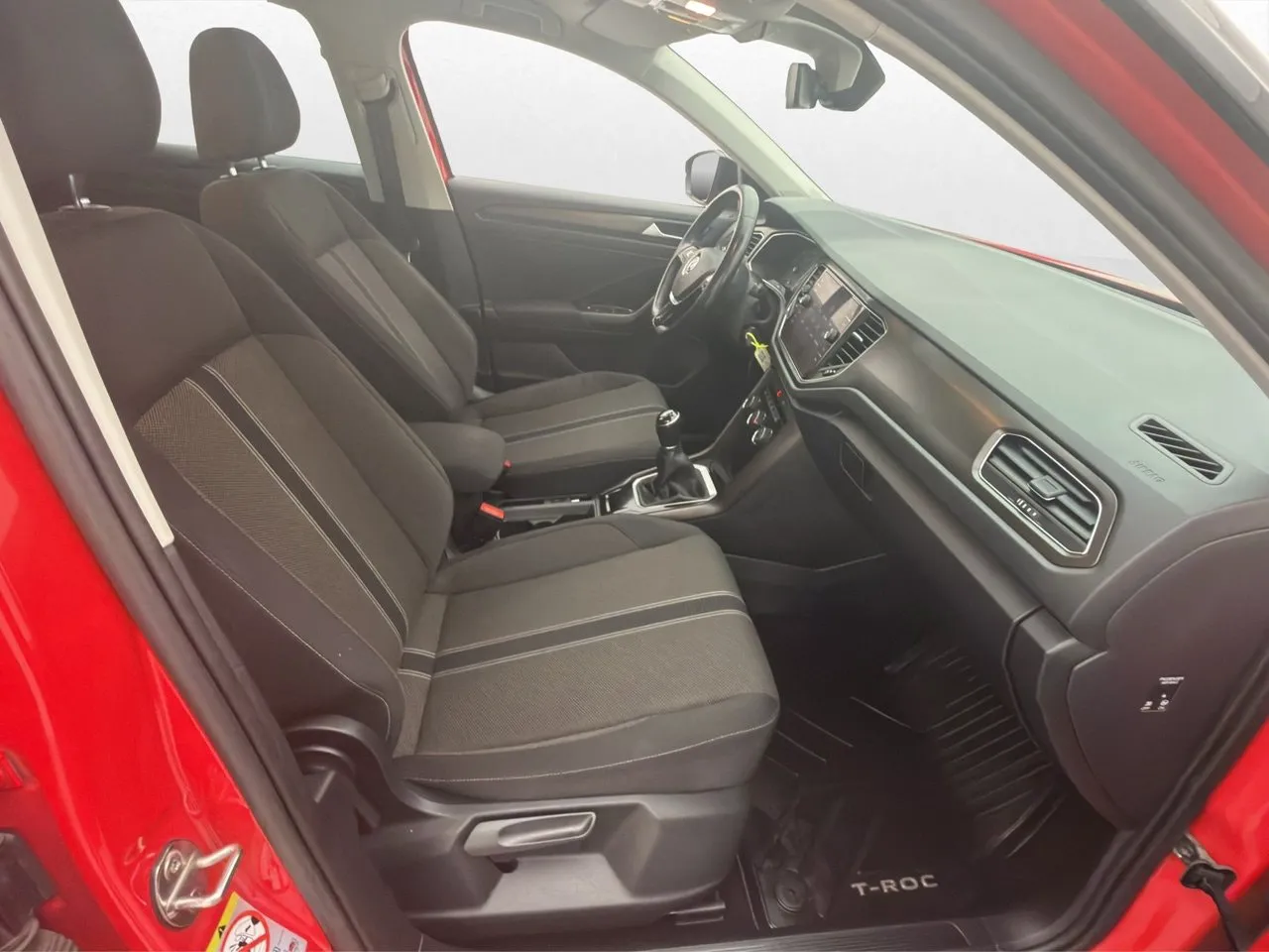 Vehicle image 22