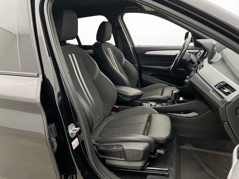 BMW X1 bild 24