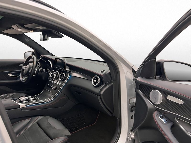 Mercedes GLC43 AMG bild 29