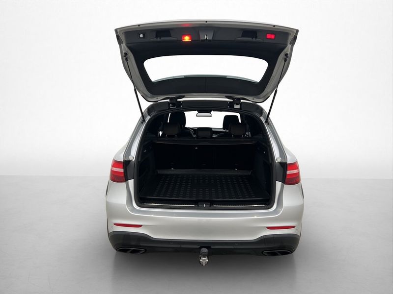 Mercedes GLC43 AMG bild 31