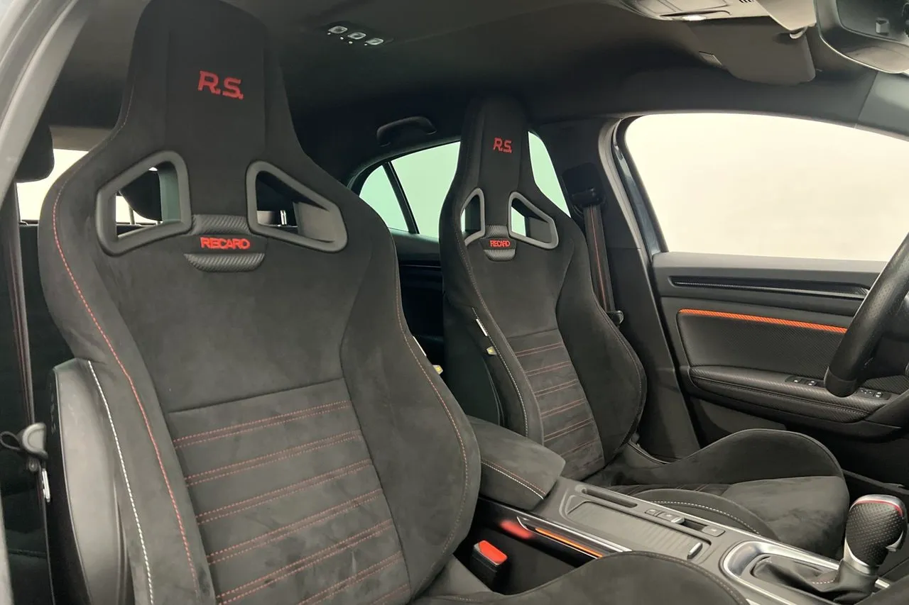 Vehicle image 31
