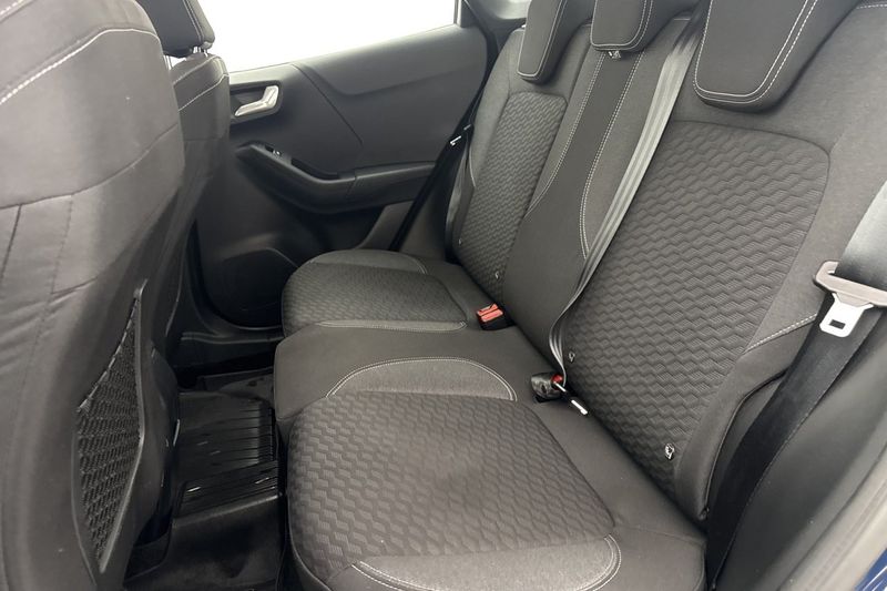 Ford Puma bild 24