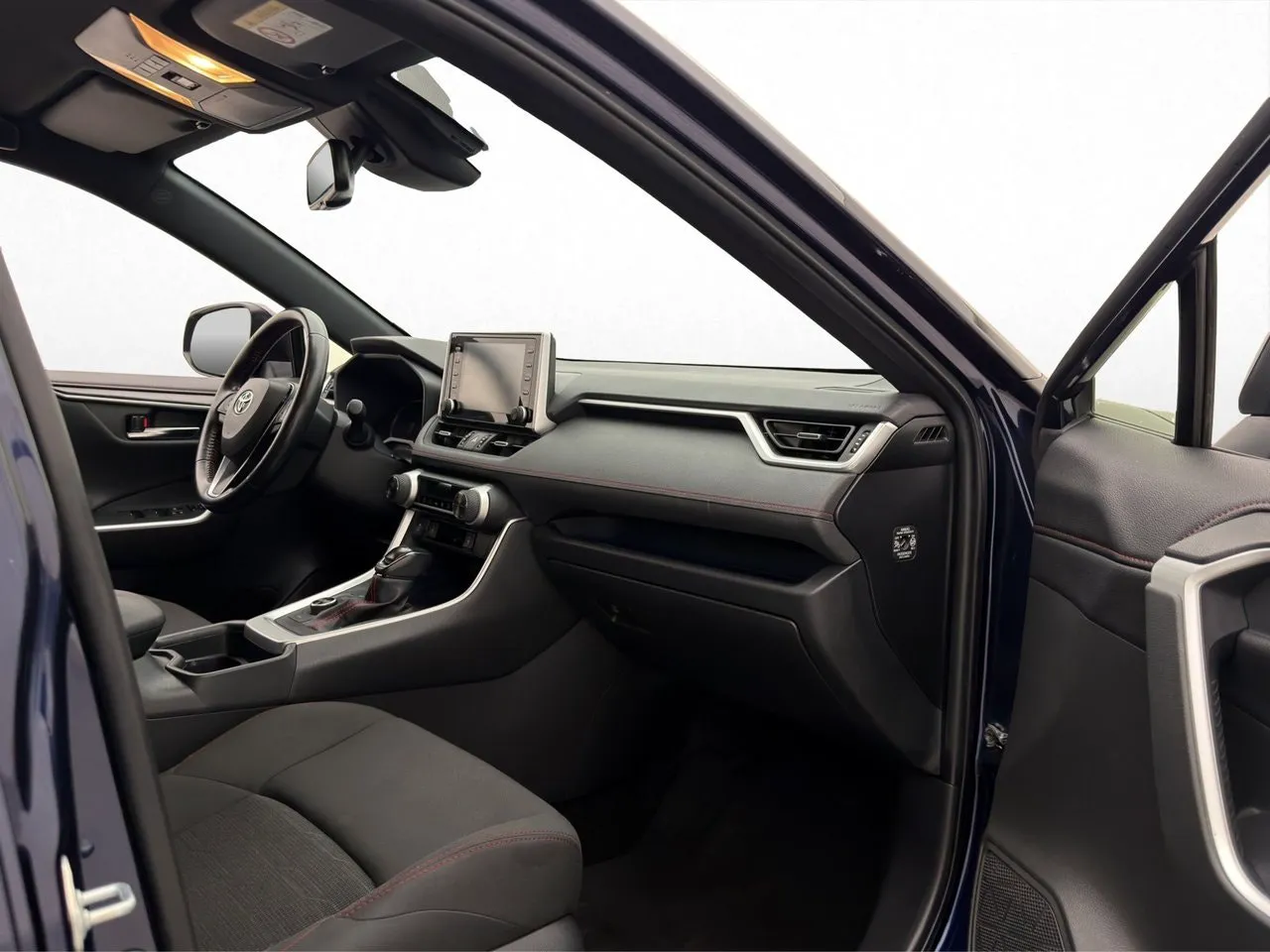 Vehicle image 23