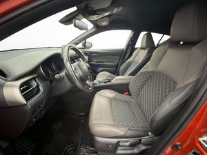 Toyota C-HR bild 12