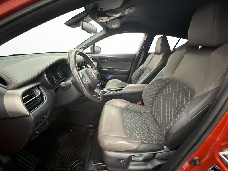 Toyota C-HR bild 12
