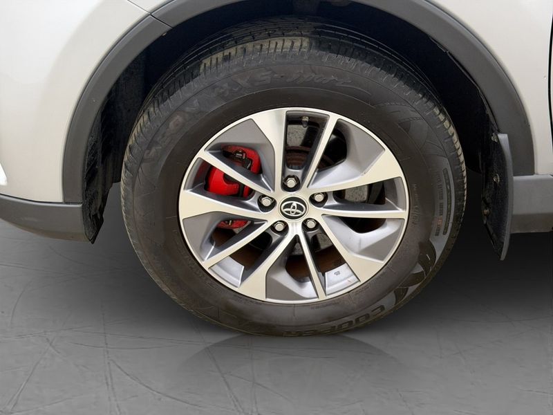 Toyota RAV4 bild 23