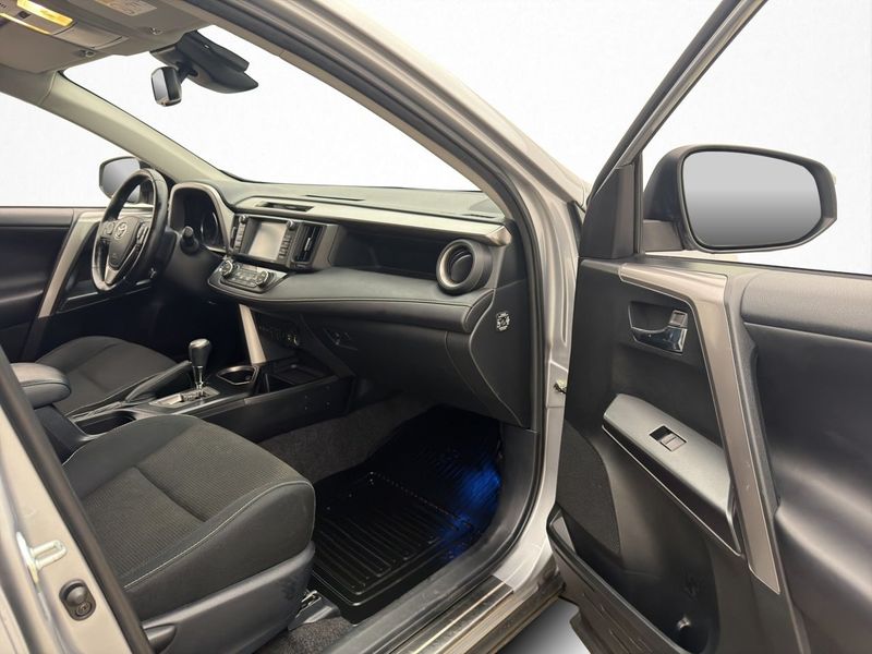 Toyota RAV4 bild 19