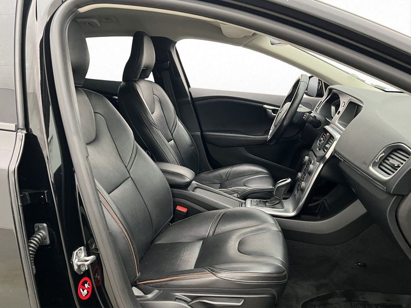 Volvo V40 bild 24
