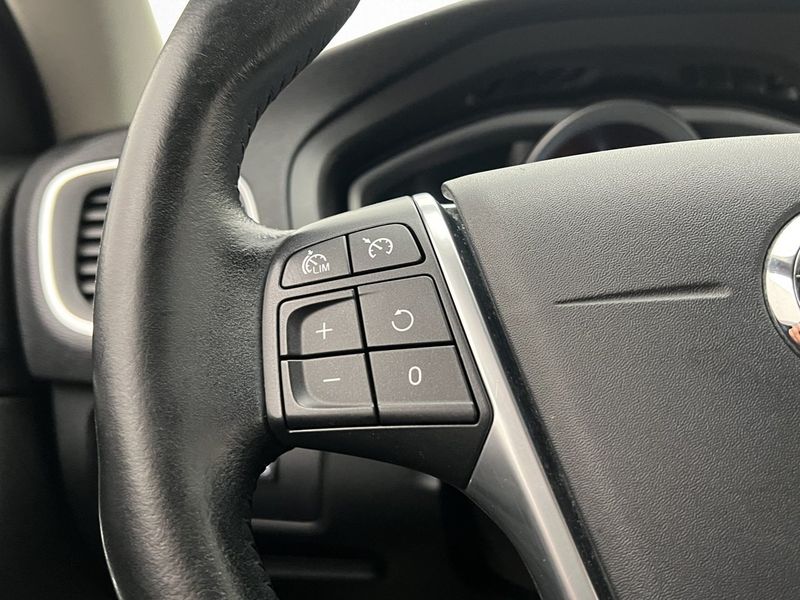 Volvo V40 bild 15