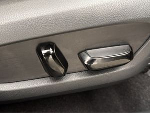 Lexus NX bild 30