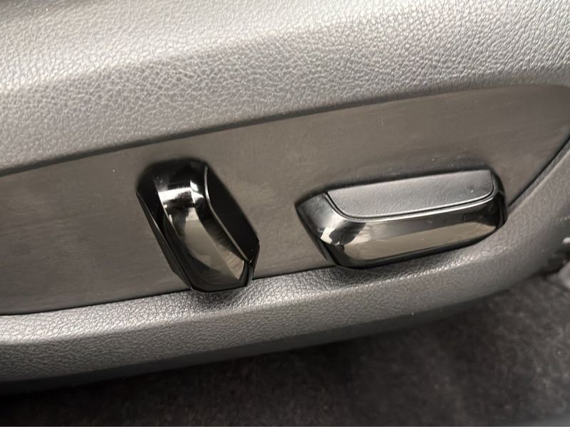 Lexus NX bild 30