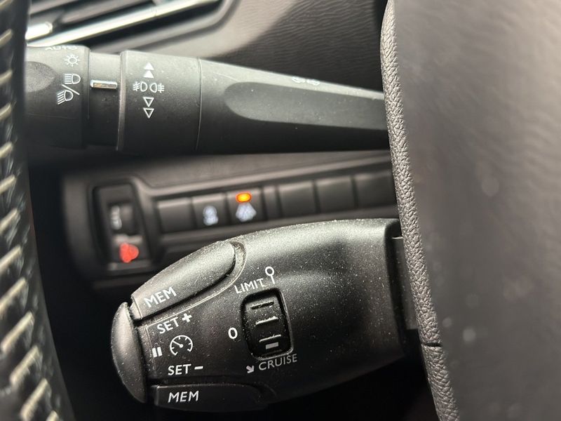 Peugeot 308 bild 15