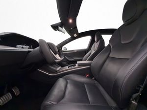 Tesla Model S bild 25