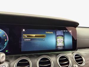 Mercedes E300 bild 23