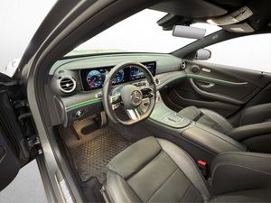 Mercedes E300 bild 11