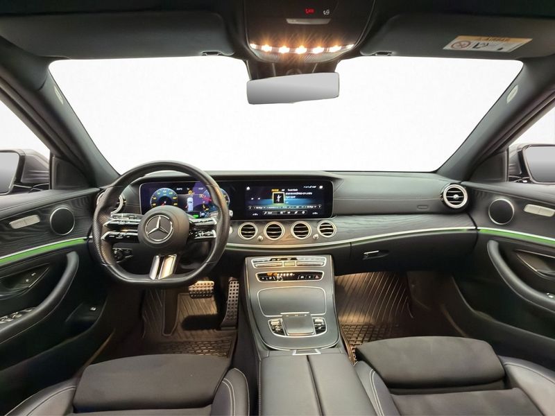 Mercedes E300 bild 13