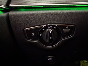 Mercedes E300 bild 16